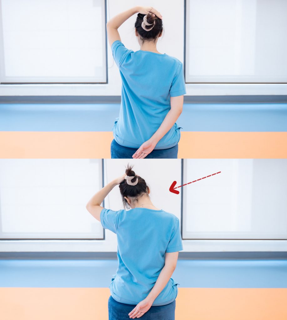 Bài tập Gập cổ xoay (Levator Scapula Stretch)