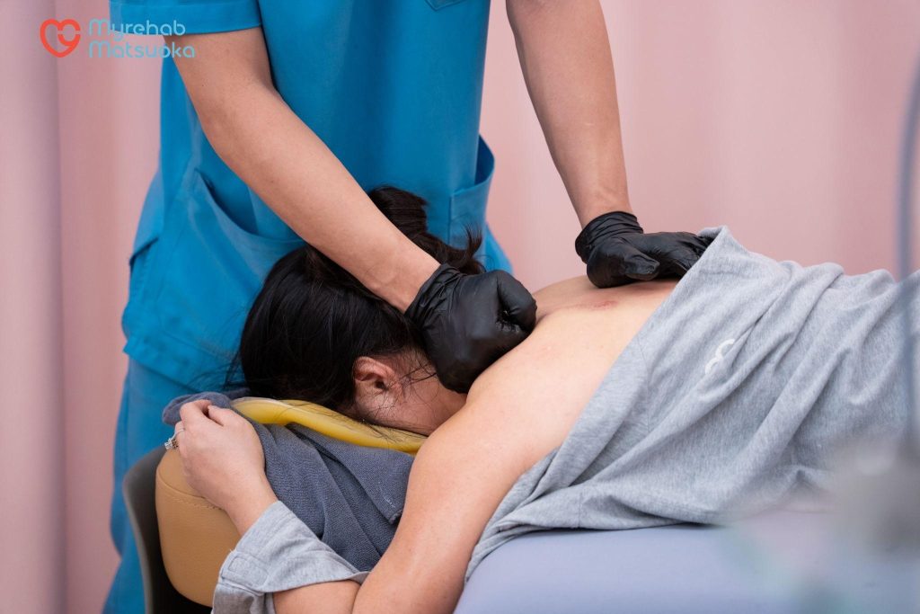 Trị liệu thoái hoá cột sống cổ