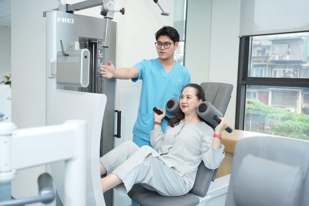 Vật lý trị liệu và Phục hồi chức năng tại Myrehab Matsuoka