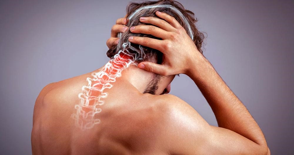 Thoát vị đĩa đệm cột sống cổ là bệnh lý nghiêm trọng