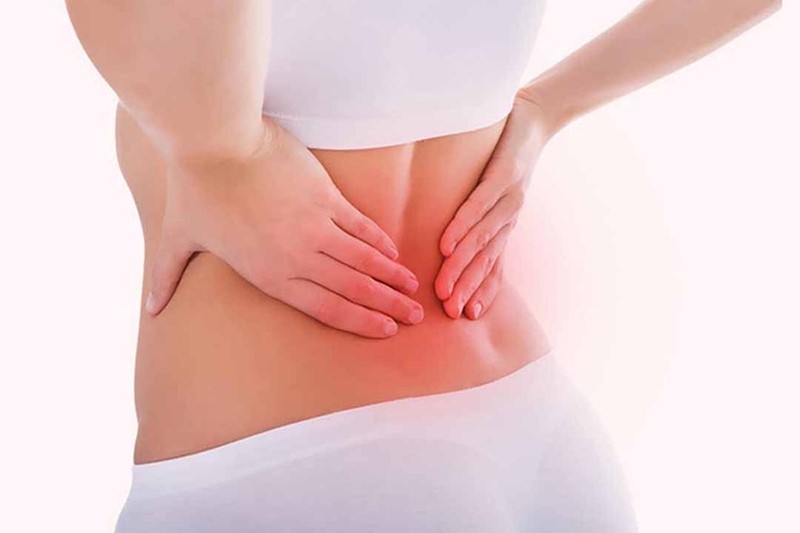 Cơn đau lưng tăng lên khi thời tiết đột ngột trở lạnh