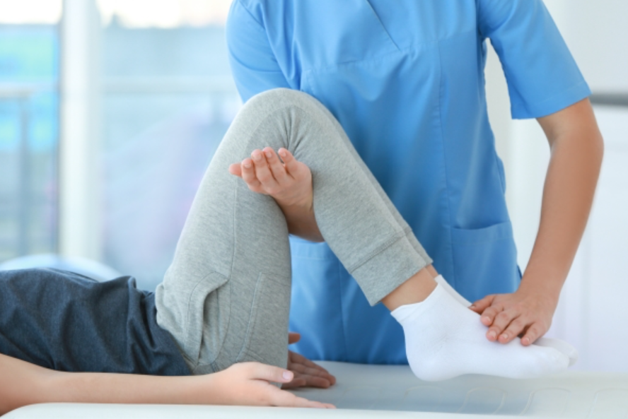Các bài tập vật lý trị liệu nhẹ nhàng là phương pháp hỗ trợ phục hồi chức năng dây chằng chéo trước hiệu quả