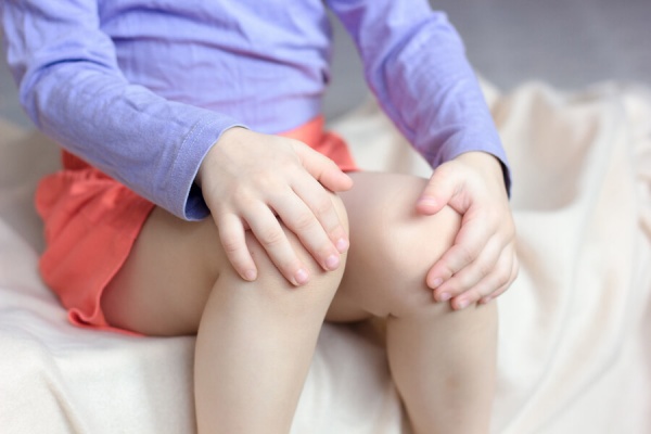 Trẻ bị sưng nhẹ kéo dài dai dẳng