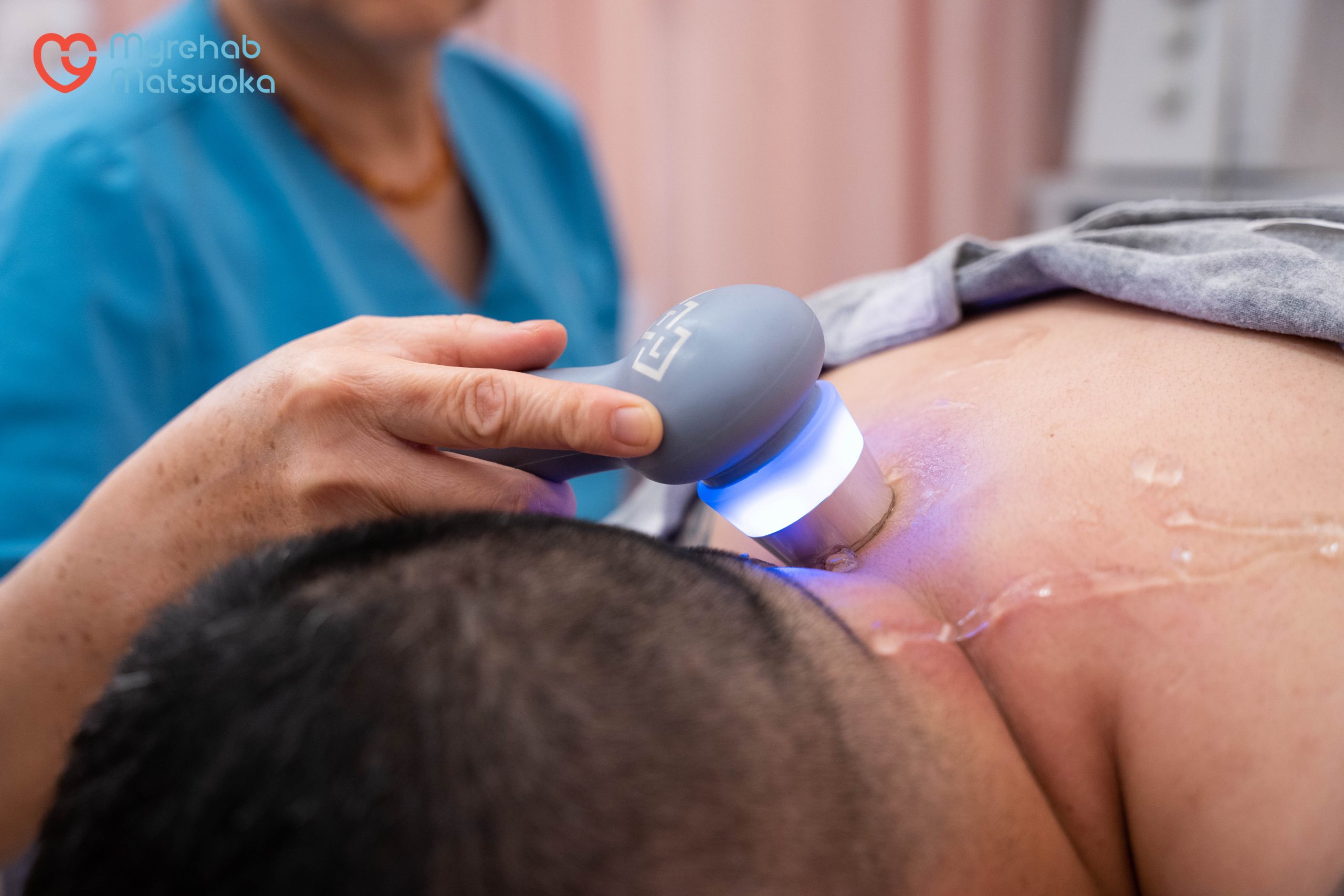 Siêu âm trị liệu giúp giảm đau cổ vai gáy