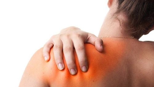 Trật khớp vai gây ra những cơn đau dữ dội cho người bệnh