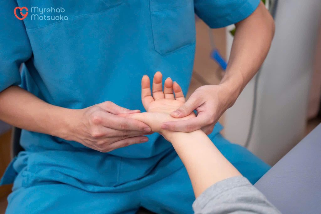 Vật lý trị liệu chuyên sâu giúp giải quyết tình trạng viêm và xơ hóa bao gân, hạn chế tối đa nguy cơ tái phát