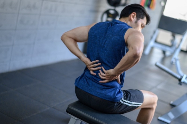 Tình trạng đau lưng dưới khi tập gym