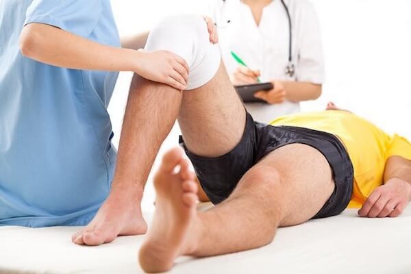 Duy trì chế độ dinh dưỡng hợp lý giảm nguy cơ nhiễm trùng sau khi mổ rách sụn chêm