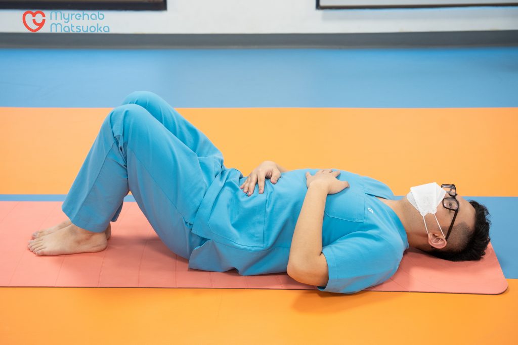 Bài tập thở bụng giúp ổn định thắt lưng cột sống