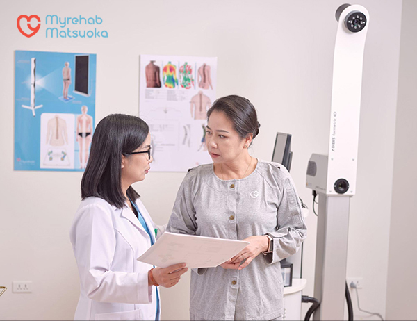 Hệ thống đánh giá hình thái cột sống DIERS tại Myrehab Matsuoka giúp bác sĩ chẩn đoán tình trạng với độ chính xác cao