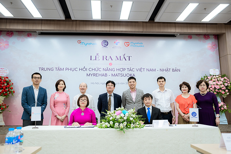 Ra mắt Trung tâm PHCN hợp tác Việt Nam - Nhật Bản