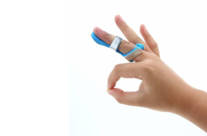 Vật lý trị liệu ngón tay cò súng