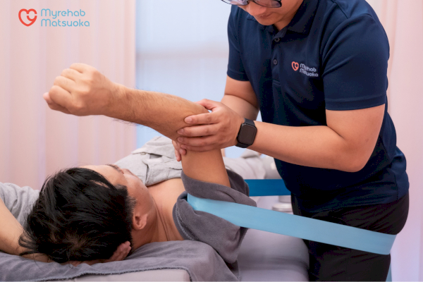 Chi phí tập vật lý trị liệu có thể khác nhau tùy thuộc vào cơ sở thực hiện và tình trạng của người bệnh