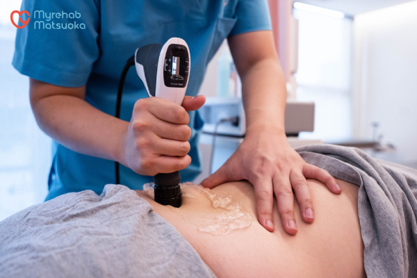 Bệnh nhân H. (42 tuổi) hết đau lưng, hết tê mông chân sau 10 buổi tập luyện tại Myrehab
