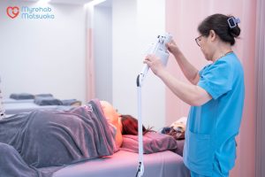 ánh sáng trị liệu cho thoái hóa cột sống cổ