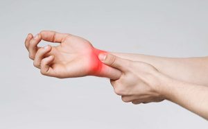 triệu chứng của viêm khớp cổ tay