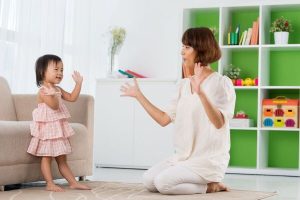 Trẻ thường bị chậm các mốc phát triển về vận động