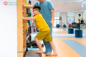 Điều trị bàn chân bẹt không cần phẫu thuật