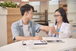 Kiểm tra thể lực cho bệnh nhân trước khi trở lại thi đấu