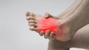 Người bệnh cần nhận biết sớm các bất thường ở bàn chân